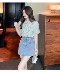 REHIN Women's Mesh Bubble Sleeve Beaded Floral Short-Sleeved Shirt: A Summer Must-Have