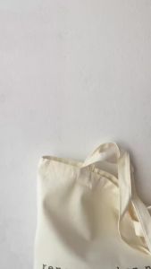 Túi tote vải tối giản cho sinh viên - Trích dẫn thẩm mỹ QUZZ