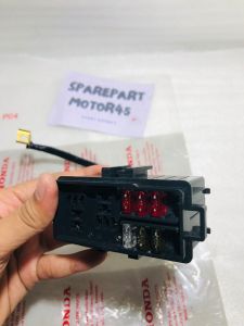 BOX RUMAH SIKRING BEAT FI ESP STREET SCOOPY FI ESP STATER HALUSVARIO 110 125 LED 150 LED OLD  K81 TAHUN 2016 2017 2018 2019 RUMAH SIKRING BOX ORIGINAL HONDA