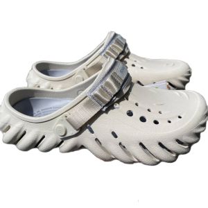 Crocs Echo Clog รองเท้าแตะผู้ชาย รุ่นใหม่ล่าสุด รองเท้าหัวโต รองเท้ารัดส้น รองเท้าแตะผู้ชาย รองเท้าครอส์  รองเท้าแตะเพื่อสุขภาพ เบานุ่มใส่สบายมาก สินค้าตรงปก 100% จัดส่งไว 1-3 วันได้รับของค่ะ