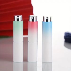 8ML Perfume Spray Bottle Gradient Rotation Perfume Bottle Portable Perfume Bottle