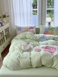 Monet ins Cartoon Cute Patch Embroidery Bedding Set Towel Embroidery Quilt Cover Student Dormitory Three-Piece Bed Sheet Set LZD