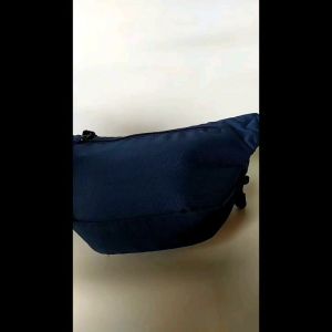 Waist Bag / Sling Bag Muvink full lapis biru