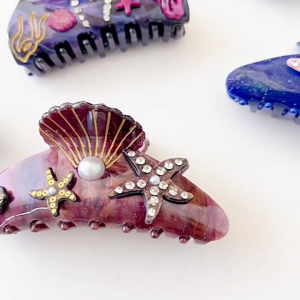 Creative Shark Shaped Acrylic Hair Clip Everyday Use Hair Accessory Party Hair Decoration for Fashionable Women