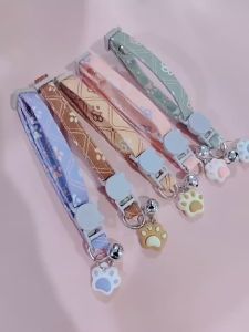 Newcollars for cats and dogs small to medium-sized dogs cute paw print design with a bell wholesale and for cross-border sales
