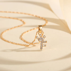 Y555【COD】Kalung Titanium Liontin Huruf Xuping Lapis Emas Kalung Mahkota Alfabet titanium Wanita Permata Perhiasan