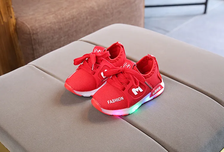 Ready Stock] Bright Light Shoes Boys and Girls Luminous Sports