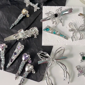 Y2k Duckbill Hair Clip for Hot Girls Colorful Rhinestone Decors Butterfly Shape Sweet Hair Barrettes for Teens Girls