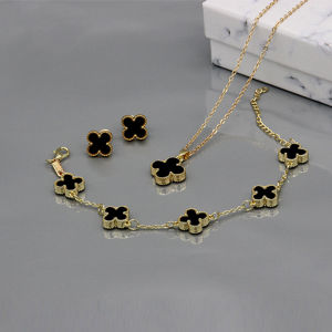 BESFOME Three-piece set of live broadcast explosions! jewelry set four-leaf clover necklace female fashion clavicle chain pendant necklace bracelet earrings set 18K rose gold titanium steel