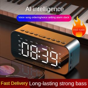 📻【Readystock】 + Giao hàng miễn phí📻Loa Bluetooth không dây đồng hồ báo thức gương loa siêu trầm mini đồng hồ điện tử sinh viên FM Máy nghe nhạc kèm radio đồng hồ để bàn snooze Bass SD G10 蓝牙Radio