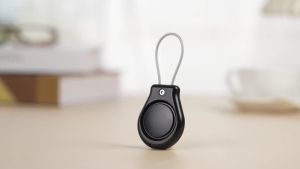 AirTag Keychain Holder Upgraded Premium PC Airtag Case with Metall Wire Cable IPX8 Waterproof & Ultra Durable Airtag Accessories forCollars Luggage Kids Bicycles Suitcas