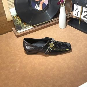 [Free Shipping] Gentle Style Shallow-Toe WomenS Shoes Versatile And Elegant Low-Heeled Retro Shoes For Spring