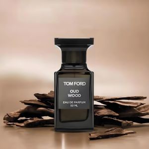 น้ำหอม TF ทอม ฟอร์ด Oud Wood Eau de Parfum Perfume 50ml ผู้ชาย สุภาพสตรี น้ำหอม วันที่ผลิตล่าสุด