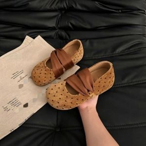 Free Shipping Retro Polka Dot WomenS Shoes With Straps Shallow Toe 2026 Autumn New Style Flats Ballet Flats For Women