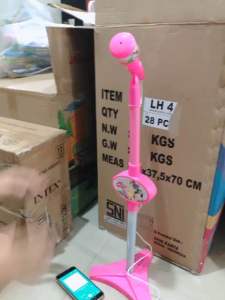 Mainan Microphone Singer MP3 Karaoke