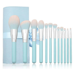 (Ready Stock)12pcs/set Makeup Brush Synthetic Fibers Soft Tiffany Blue/Pink Wood Handle + PU Ribbon Bag