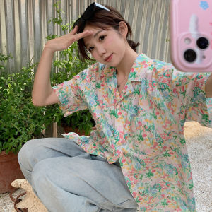 QXshop พร้อมส่ง เสื้อแฟชั่นลายดอก สุดน่ารัก ดีเทลดอกไม้สีสดใส เนื้อผ้าเบาสบาย แต่งได้กับทุกลุคไม่มีเอาท์ สินค้าจึ้งๆแบบนี้ไม่มีติดตู้ไม่ได้แล้ว