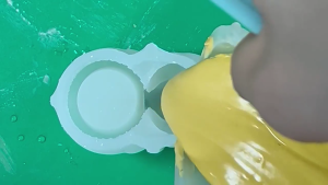 Silicone Squirrel Holder Mold Reusable Eggs Holder Mold Silicone Texture Perfect for Creative Projects and Gifts