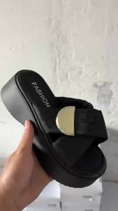 [Free Shipping] Small-Sized Platform-Soled Criss-Cross Sandals For Women Suitable For Outdoor Wear 2026 Summer New Style Height-Increasing One-Strap Sandals Beach Sandals
