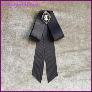 Colorful Heart ใหม่สำหรับผู้หญิงโบว์ริบบิ้นผูกโบว์ความงามหัวเสื้อโบว์เข็มกลัดคอปกเสื้อโบว์ผูกโบว์เครื่องประดับเข็มกลัด