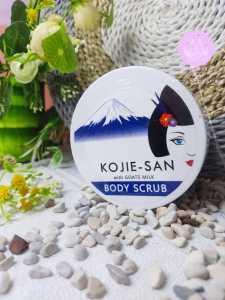 Kojiesan Body Scrub 250 gr- Lulur Badan Kojiesan Skin Lightening Body Scrub