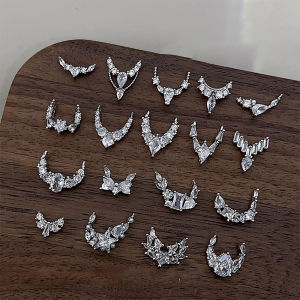 1PCS Sparkle Zircon Crescent Shape Pendant Silver Alloy Nail Art Rhinestones Jewel Decorations Manicure Ornaments H260729