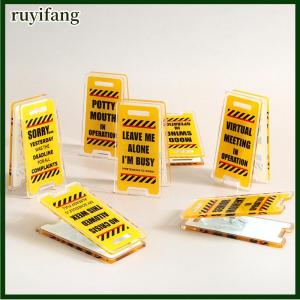 ruyifang ป้ายโต๊ะอะคริลิค ปล่อยให้ฉันอยู่คนเดียวฉันยุ่ง -ของตกแต่งสำนักงานที่น่าขบขันของขวัญสำหรับเพื่อนร่วมงานการตกแต่งห้องอเนกประสงค์