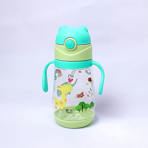 Botol Air Minum Anak sekolah Karakter Lucu Dengan Tali Dan Sedotan BPA FREE Anti Tumpah Anti Pecah