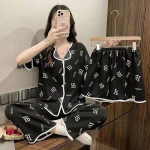 CANDY HOMEWEAR  ชุดนอนใส่สบาย เซ็ตชุดนอน3ชิ้น ชุดนอนคอปก เนื้อผ้าดี ลายใหม่สไตล์สวย W011