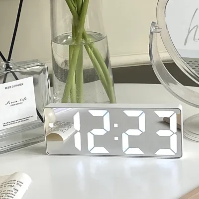 Đồng Hồ LED Để Bàn Báo Thức Hiển Thị Thời Gian Nhiệt Độ Tích Hợp Cảm Biến Ánh Sáng Âm Thanh