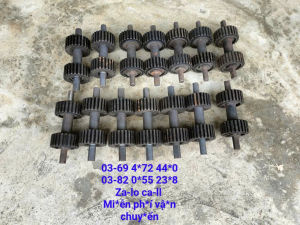 Trục con lăn máy ép cám viên S150