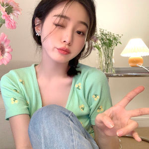 Anting Titanium Korea Aksen Kupu Kupu Bahan Alloy Anti Karat Aksesoris Fashion Wanita ANT97 YARRA