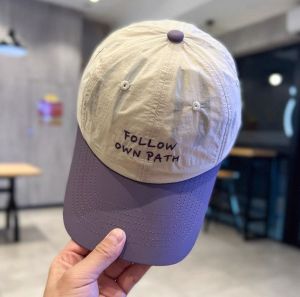 หมวกแก๊ป โทนเอิร์ธปักตัวอักษรสุดมินิมอล ใส่ง่ายได้ทุกวัน 142