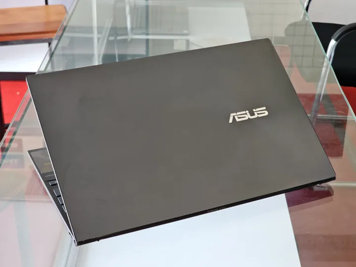 ASUS%20Zenbook%20UX425EA%20intel%20Core%20i5%20Gen%2011%20Ram%208%20GB%20SSD%20512%20GB%20intel%20iris%20Xe%20Ultraslim%20ringan%20dan%20Kencang%20Premium%20laptop%20-%20Image%205