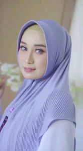 Jilbab Hijab Kerudung Bergo Krudung Wanita Dewasa Jersey Instan Plisket Terbaru New Terlaris Terkini Modern Kekinian Murah Viral 2021 Arrafi AR 581 Adem Mudah Di Bentuk Cantik Pet Antem Bahan Stella Ori Premium Cantik Bayar di Tempat COD Gratis Ongkir