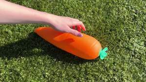 Toymendous Squishy  Carrot  – Jumbo 11.5  Inch-sized soft vegetables    Giant stress-relief toy    Children 、 Stress-relieving sensory food fun for teenagers and adults