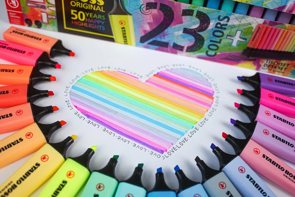 STABILO BOSS Original Desk Set of 23 Assorted Colours 9 fluorescent 10  Pastel & 4 new pastel (7023-01-10) Limited stock - while stock lasts