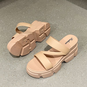 รองเท้าแตะส้นหนาสไตล์โรแมนติกสําหรับผู้หญิงในฤดูร้อน ก้นแพลตฟอร์มกันลื่นและรองเท้าแตะส้นสูง