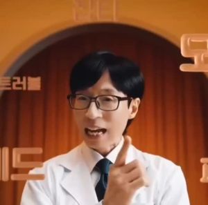 [MEDICUBE] 2025 NEW Deep Vita C Pad - 70 Pads    Dark Spot Treatment    Exfoliating Pad    Korean Skincare    Brightening Toner    Acne-Safe Pad    Vegan Skincare    Daily Vitamin Pads