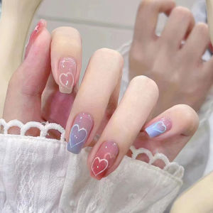 Gradien biru dan merah muda bentuk hati gadis keren lucu gaya Eropa dan Amerika kuku palsu panjang COD 24pcs kuku palsu nail art Pola lukisan bunga kuku lucu berkualitas tinggi kuku palsu + lem Gratis lem 2g