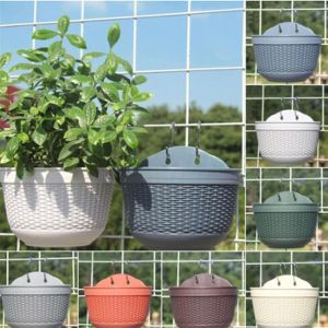 MIRELAE Semi-Circular Imitation Rattan Plant Pot Wall-Mounted Plastic Resin Planting Pot Basket Creative Hanging Design Storage Basket For Succulent