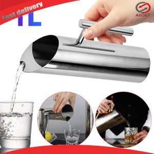 High-Quality Stainless Steel 0.5L Pitcher for Cold Drinks and Beer Suitable for Parties and Home Use