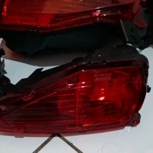 Reflektor Bemper Belakang Toyota Fortuner VRZ TRD