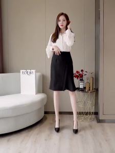 Ammin 2024 Mùa Xuân/Mùa Hè dây kéo cao eo không đều bích váy cho phụ nữ phong cách Hàn Quốc đi lại A-line forked thiết kế thanh lịch Chân Váy Ngắn