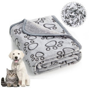 Soft Fluffy Pet Blanket Cute Paw Printed Pet Mat Warm and Comfortable Puppy Bed Mat Breathable Blanket Cover for Cats Small Dogs