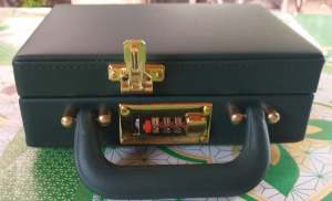 TARI ATTACHE CASE 60 CAPACITY G00D QUALITY (RANDOM COLORS)
