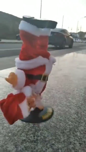 21x20 cm/8.27x11.02in trẻ em Đồ chơi nhựa trò chơi trẻ em quay điện invert Santa Claus cho phụ kiện sáng tạo cho trẻ em/adul