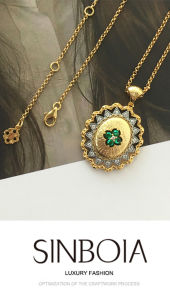 Sinboia 18K Saudi Gold Pawnable Vintage Lace Oval Necklace For Women Court Style Hollow Emerald Gemstone Pendant Clavicle Chain