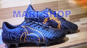 Sepatu Bola Ortus Catalyst Terbaru Terlaris dengan Desain Warna Biru Muda dan Aksen Kuning dan Merah Tersedia dengan Sarung Kaki Putih.