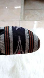 Sepatu Tenun Wanita Flatshoes Etnik Motif Hitam